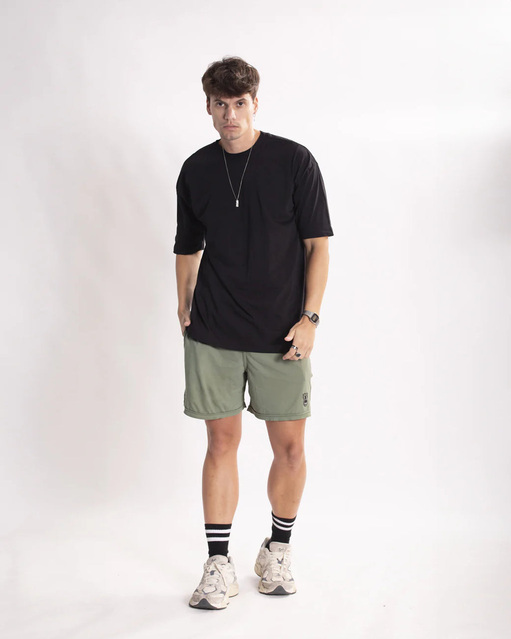 Camiseta - Oversized Preta